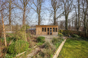 Photo 30- click for photo gallery